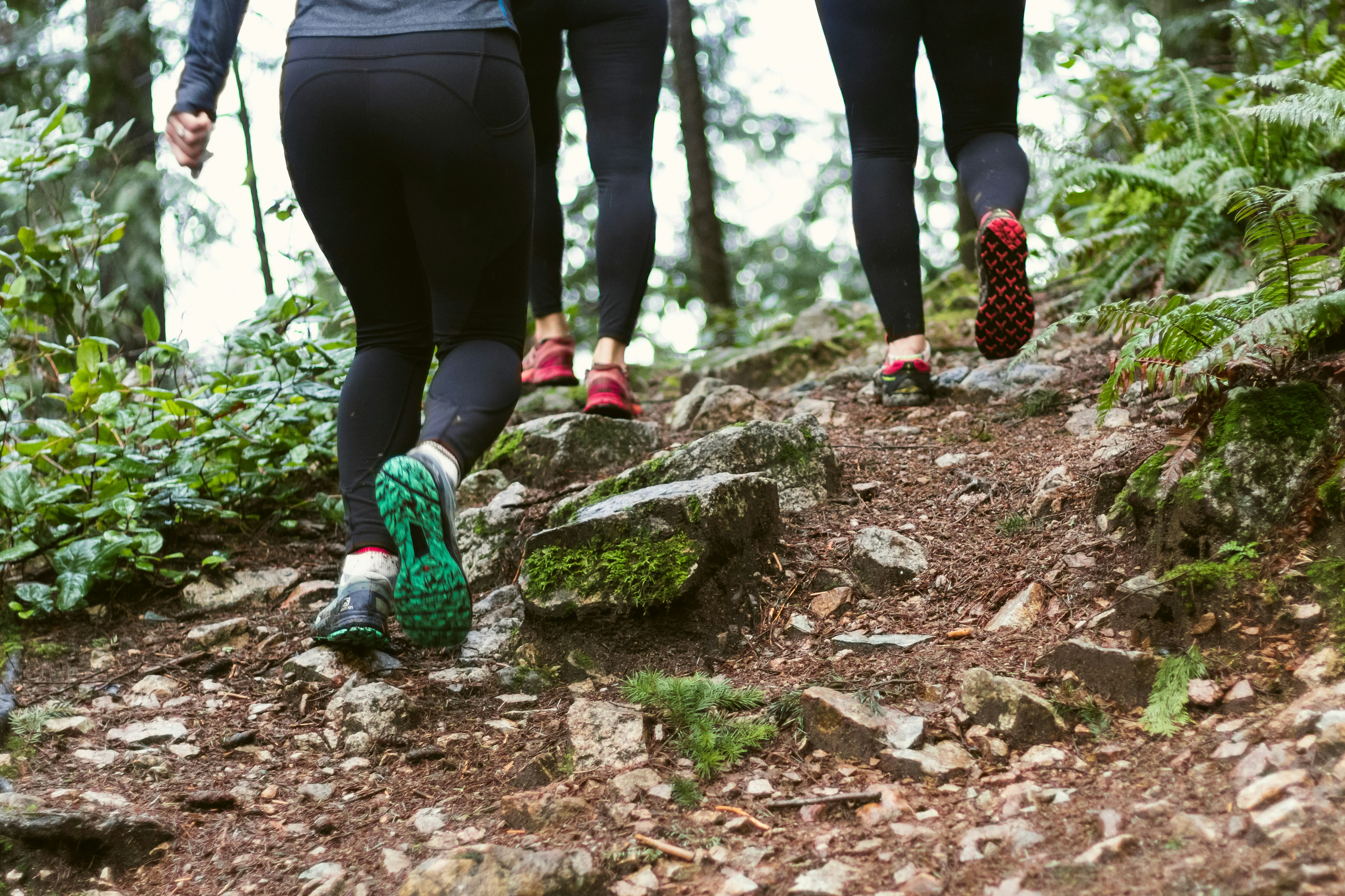 Trail Runners vs Hiking Boots: Which Is Right for Ultralight Backpacking?