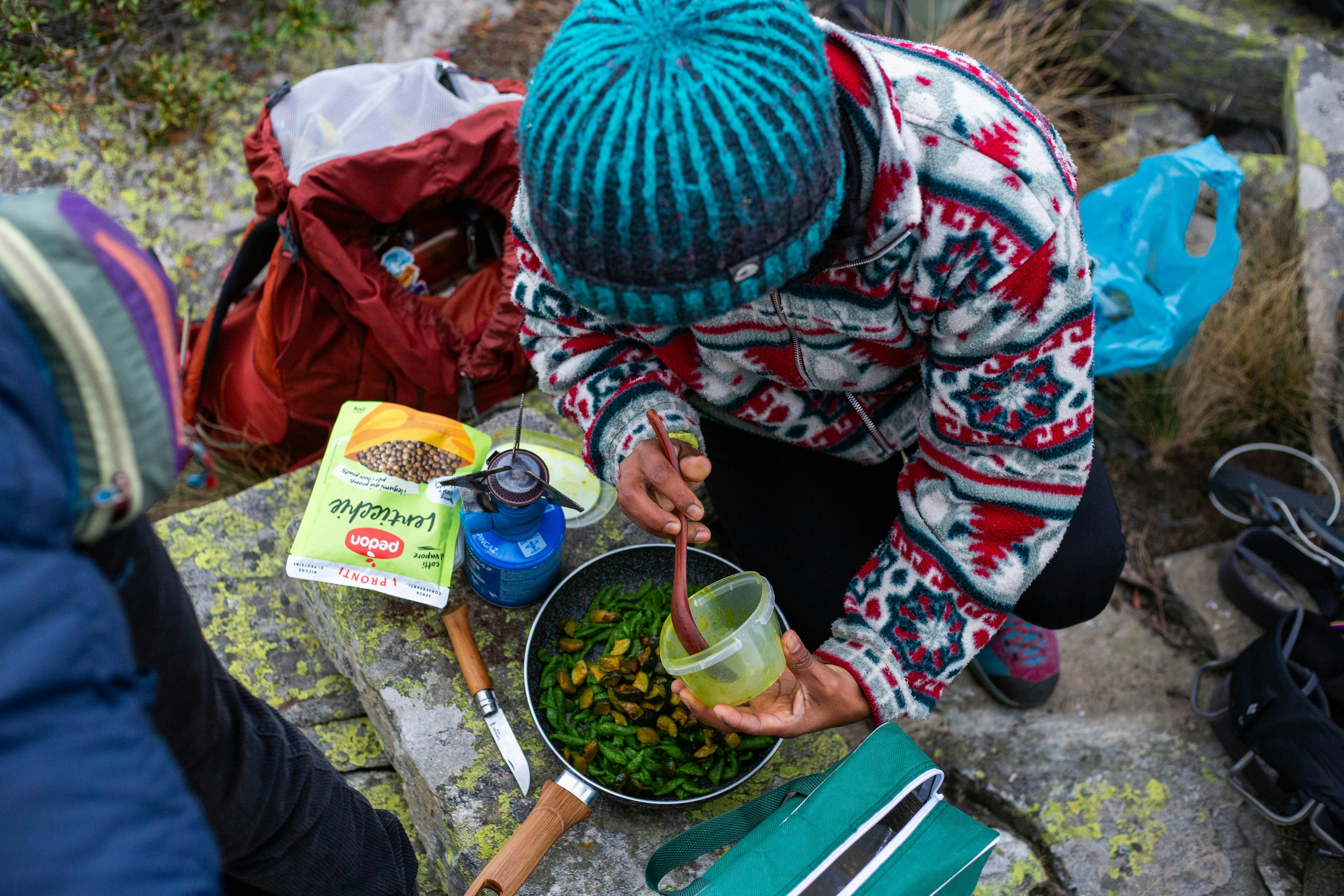 How to Cold Soak: The Complete Guide to No-Cook Backpacking Meals