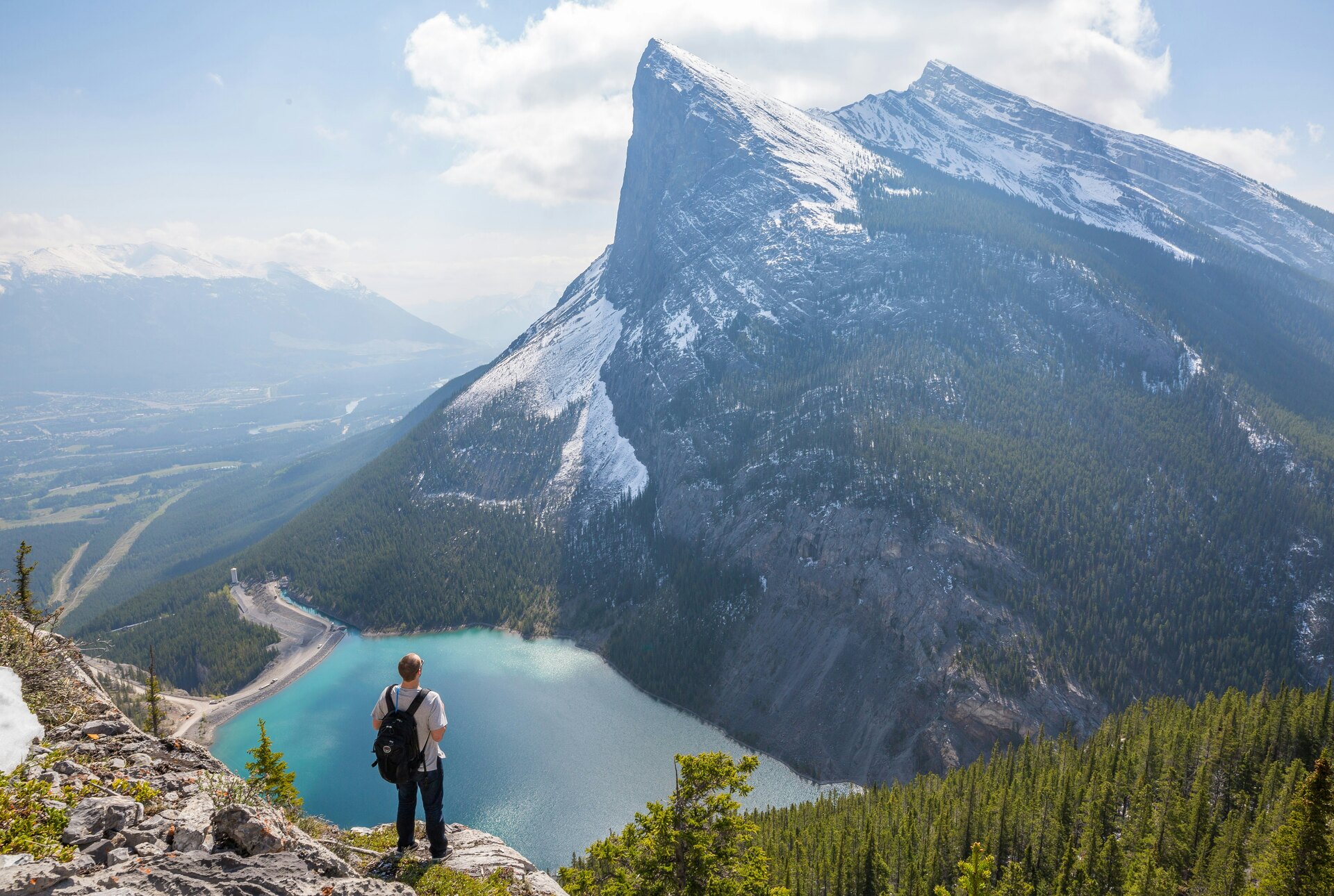 The Best Gifts for Backpackers & Hikers (2026 Guide, By Price)