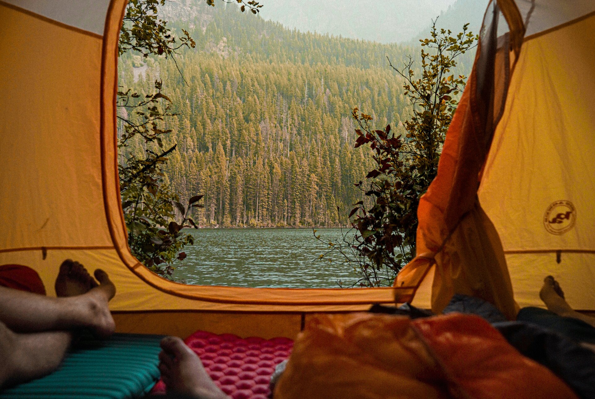 How to Stay Warm Sleeping in a Tent: 12 Proven Tricks